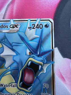 Pokemon TCG Gyarados GX Full Art Ultra Rare Crimson Invasion 101/111 LP - Image 3