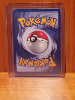 1st Edition Shadowless Machamp Base Set 8/102 Holo Pokemon Card 1999 - Image 2