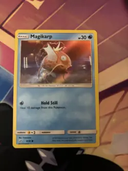 Pokemon TCG Card Detective Pikachu Holos (7) 2019 - Image 5