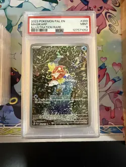 Pokemon TCG Magikarp Scarlet & Violet - Paldea Evolved 203/193 Holo Illustration - Image 1