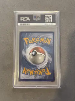 Pokemon TCG Pikachu V Vivid Voltage 043/185 Holo Ultra Rare PSA 9 - Image 2
