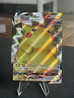 ⚡ Pikachu VMAX 044/185 Full Art Ultra Rare Vivid Voltage Pokemon MINT ⚡ - Image 1