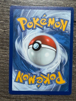 POKEMON FULL ART PIKACHU 005/025 RARE CELEBRATIONS 2021 LP + ARCEUS SLEEVE - Image 4