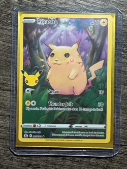 POKEMON FULL ART PIKACHU 005/025 RARE CELEBRATIONS 2021 LP + ARCEUS SLEEVE - Image 5