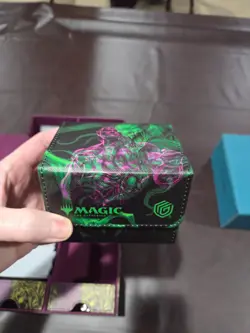 MTG MAGIC THE GATHERING ULTIMATE GUARD OMNIVORE DUSKMOURN VALGAVOTH DECK BOX.. - Image 5