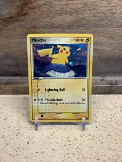 Pokemon TCG Pikachu 12/17 POP Series 5 Holo Promo Basic 2007 Inverted Back Error - Image 1