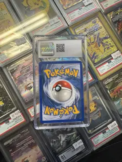 Flygon Reverse Holo 4/97 Pokemon 2003 Ex Dragon - CGC 9.5 Mint + ✨ (Pop 5) - Image 2