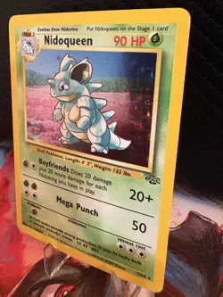 1999 Pokemon Jungle Nidoqueen Holo 7/64 WOTC LP Vintage - Image 3