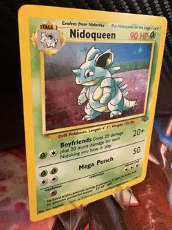 1999 Pokemon Jungle Nidoqueen Holo 7/64 WOTC LP Vintage - Image 4
