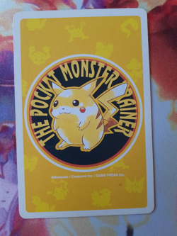 1998 Pokemon Sandshrew Queenof Hearts Yellow Pikachu Playing Card Heavily Played - Image 2