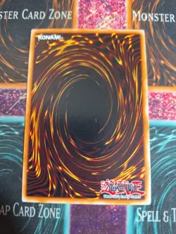 Yu-Gi-Oh! Diamond Dust DUSA-EN010 Ultra Rare 1st Edition Near Mint - Image 3