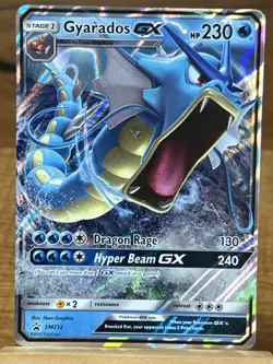 Pokemon TCG Gyarados GX SM212 Black Star Promo - Image 1