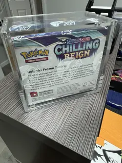 Pokemon TCG Sword & Shield - Chilling Reign Booster Box (w/ Acrylic Case) - Image 2