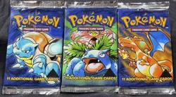 1999 WOTC Pokemon: Base Foil Pack Triangle Error- Complete Artwork Set - Image 1