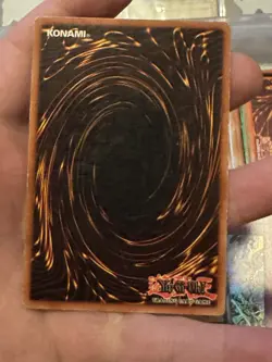 Yu-Gi-Oh Red-Eyes B. Dragon BPT-005 Secret Rare Limited Ed 2002 Collectors Tin - Image 2