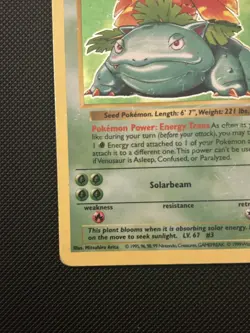 Pokemon TCG Venusaur Base Set Shadowless Holo Unlimited 15/102 Damaged - Image 3