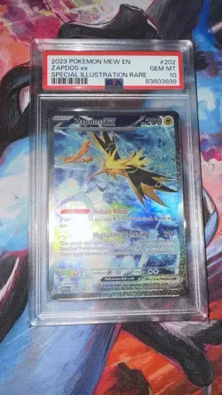 PSA 10 Zapdos ex 202/165 Pokemon Scarlet & Violet 151 Special Illustration Rare - Image 1