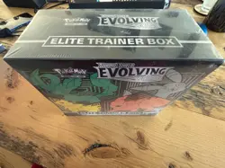 Pokemon TCG Sword & Shield Evolving Skies Elite Trainer Box ETB SEALED - Image 3