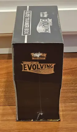 Pokemon Evolving Skies Elite Trainer Box ETB - Sylveon - BRAND NEW - Sealed! - Image 2