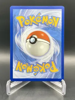 Pikachu TG05/TG30 Lost Origin Trainer Gallery Ultra Rare Holo Pokemon Card NM/M - Image 2