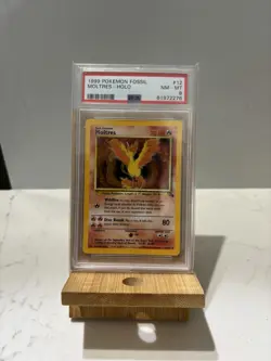 Pokemon TCG Moltres Fossil Holo Rare Card PSA 8 12/62 Vintage - Image 1