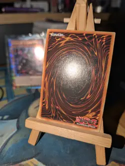 Blue Eyes White Dragon MP24-EN001 Quarter Century Secret Rare NM 1st Ed Yugioh - Image 2