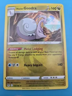 Hisuian Goodra 134/196 Lost Origins Pokemon Holo Foil Rare NM - Image 1