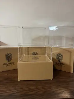 Acrylic Case For One Piece TCG Booster Box With Magnetic Lid - Image 5