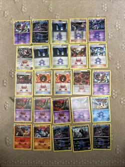 Pokemon Tcg Double Crisis Lot Of 25 Commons, Holos, Reverse Holos - Image 1
