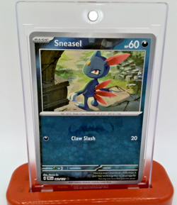 Sneasel Master Ball - Prismatic Evolutions - Pokemon TCG 061/131 - Image 1