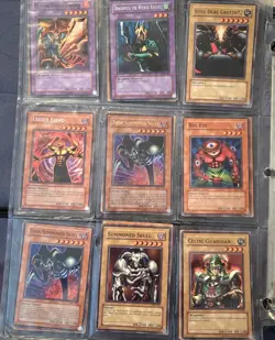 Yu-Gi-Oh! 250+ Cards Many Holos And Rare Cards 1996 30 Year Old Collection - Image 4