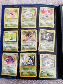 250+ Vintage Pokemon Cards Bundle/Binder Collection TCG WOTC Holos, Rares - Image 5