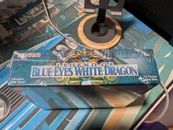 Konami Yu-Gi-Oh! Legend of Blue Eyes White Dragon Booster Box English 25th Anni… - Image 4