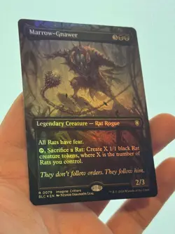 1X FOIL Marrow-Gnawer BORDERLESS MINT MTG Magic BLC Bloomburrow Critters Rat EDH - Image 3