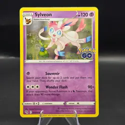 Sylveon 035/078 Holo Rare Pokemon GO 2022 NM - Image 1