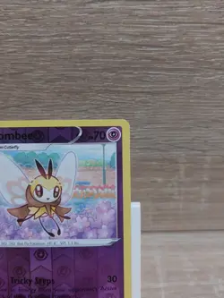 Ribombee 079/203 Reverse Holo Evolving Skies Pokemon Card - Image 3
