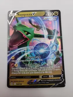 Rayquaza V Evolving Skies 110/203 ULTRA RARE card Rapid Strike 2021 Pokemon - Image 1
