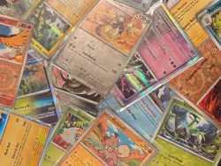 250 Bulk Pokemon Card Lot + 25 Holo / Reverse Holos! (No energy cards) - Image 3