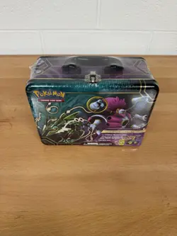 2015 Pokemon Collector Chest Rayquaza Hoopa Lunch Box New Factory Sealed - Image 2