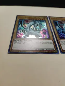 2x Yugioh Blue-Eyes White Dragon Version 1 LCKC-EN001 1st Ed Ultra Rare VLP - Image 3