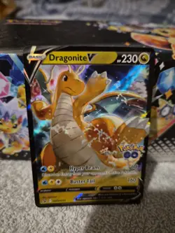 Dragonite V Swsh235 Swsh: Sword & Shield Promo Cards Holo - Image 1
