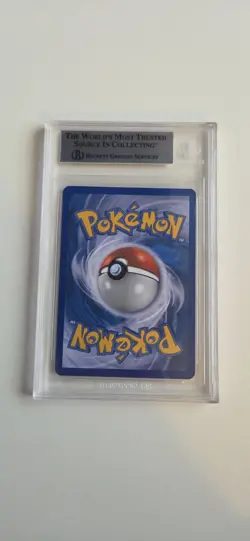 Pokemon 2013 Black & White Plasma Freeze #120 Garchomp Card BGS 8.5 - Image 2