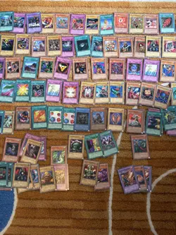 Yu-Gi-Oh! Vintage 1996 Card Lot of 320+ Cards - Image 3