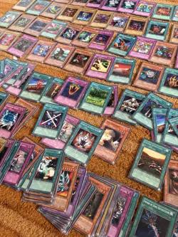 Yu-Gi-Oh! Vintage 1996 Card Lot of 320+ Cards - Image 4