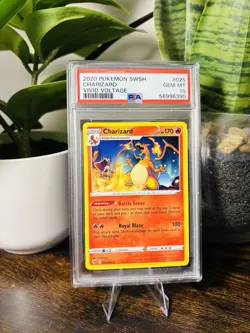 ⭐2020 Charizard Pokemon Card / Vivid Voltage / GEM MT PSA 10 / 025/185 / RARE⭐ - Image 1