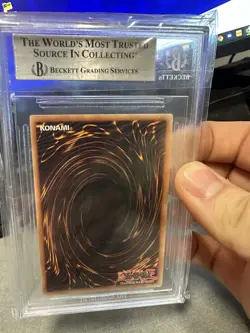 [BGS 9 MINT] 2023 YU-GI-OH! SBC1-SPEED DUEL STREETS OF BATTLE CITY DARK MAGICIAN - Image 2
