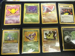 POKEMON TEAM ROCKET 1st Edition bundle of 8 cards. Lot 1 - Image 1