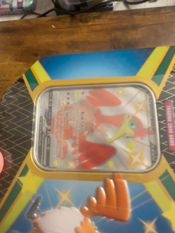 Pokemon TCG Shining Fates Cramorant V Tin 6 Booster Packs Sealed Promo - Image 2