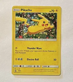 2016 Pokemon TCG Pikachu Sun & Moon SM04 Promo Card - NM - Image 1