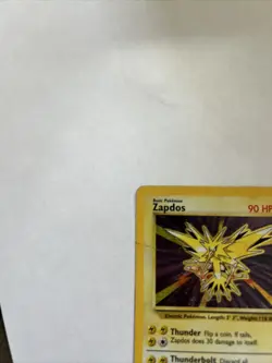 Pokemon TCG Zapdos Base Set 16/102 Holo Unlimited. Wear All Over No Creases. - Image 4